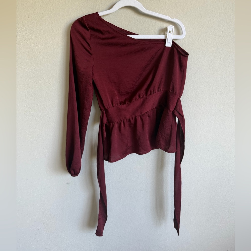 Express Deep Red Top XS - Picture 3 of 4